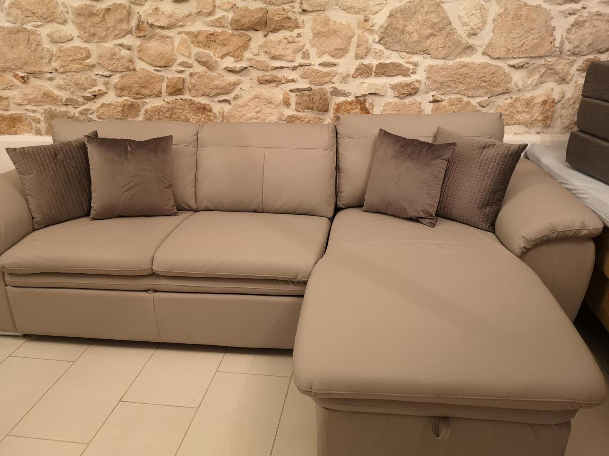 Apartment Michaela 4-Sterne & Parking Rovinj Exterior photo